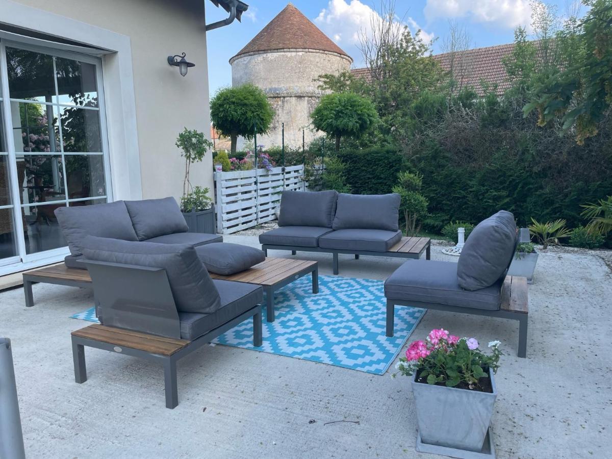 Les Rougemonts Eucalyptus Champguyon Exterior foto